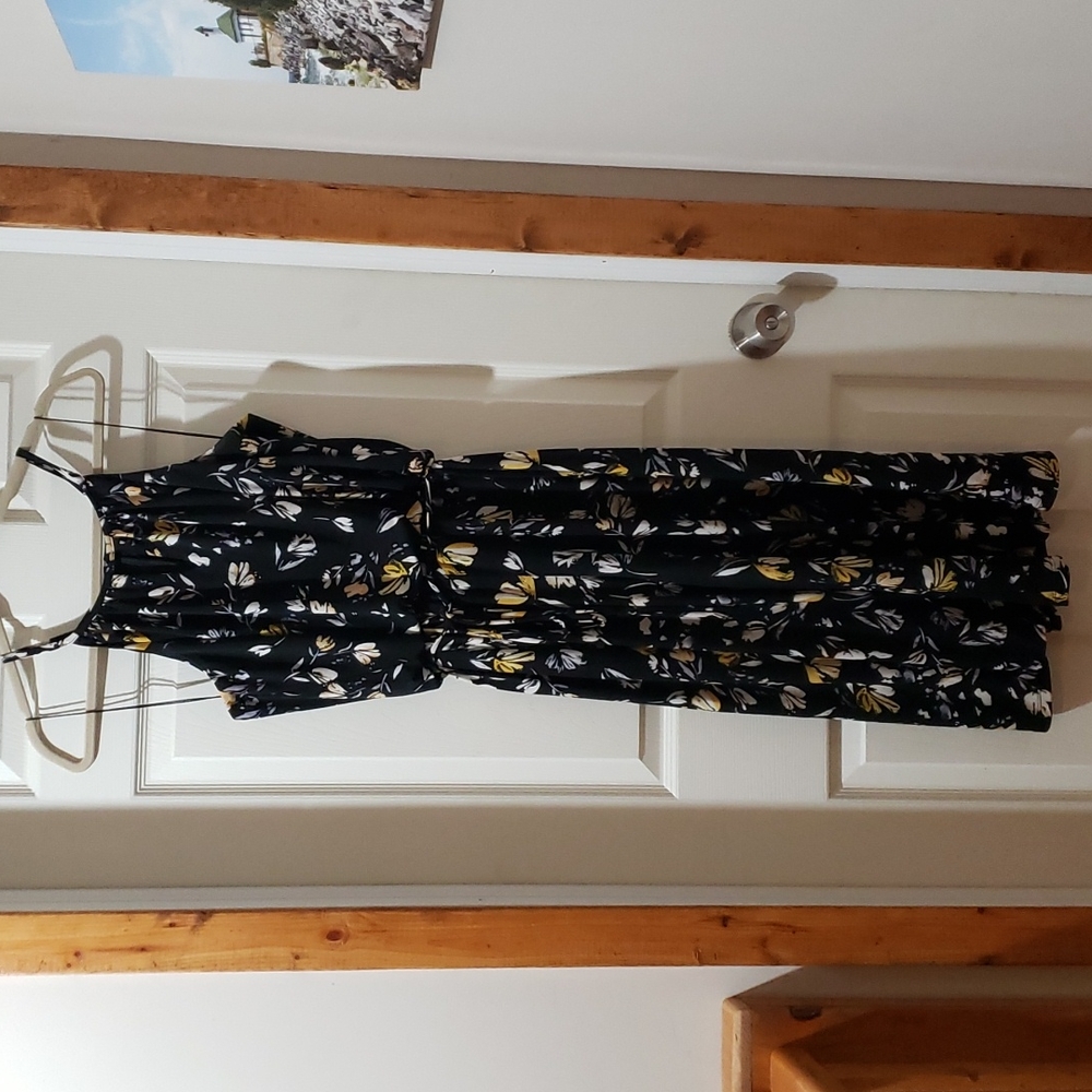 London Times black floral pantsuit